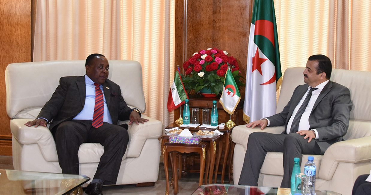 M. le Ministre reçoit le Secrétaire d’Etat aux hydrocarbures de la Guinée Equatoriale 